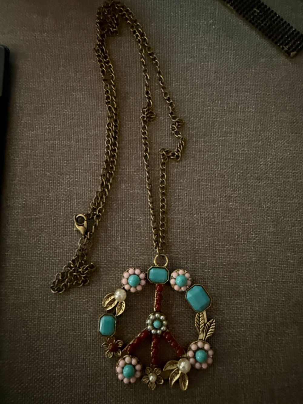 Vintage-Style Turquoise & Pink Peace Pendant Necklace - Women Jewelry